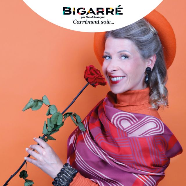 Notre grand carré de soie Le Légendaire Aimé porte haut et fort ses couleurs Framboise Écrasée & Rouge Cerise pour rehausser vos tenues un peu trop sobres ou minimalistes. 

🇫🇷
#madeinfrance #fabriqueenfrance #fabricationfrancaise #bandeau #foulardensoie #foularddesoie #carreensoie #carredesoie #serielimitee #graphique #couleur #accessoiredemode #personnalisation #nouveauté #soie #twilldesoie #createurfrancais #creatricefrancaise